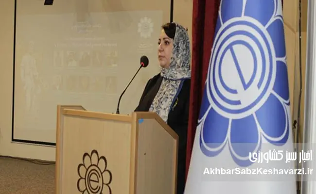 خانم-دکتر-عباسی-رئیس-بنیاد-آریانا-از-برگزار-کنندگان-همایش