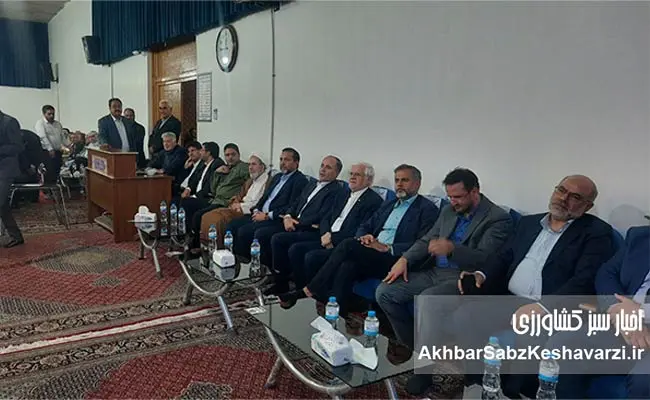 تصاویر-صمیمانه-وزیر-جهاد-کشاورزی-(نوری)-و-عارف-در-کنار-«ژن-برتر»-6