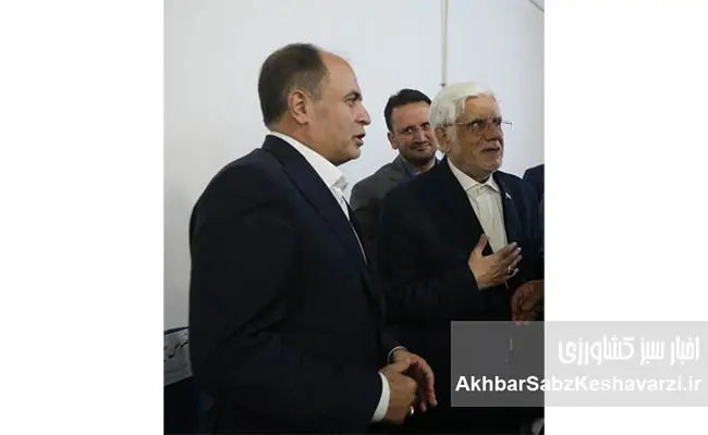 تصاویر-صمیمانه-وزیر-جهاد-کشاورزی-(نوری)-و-عارف-در-کنار-«ژن-برتر»3