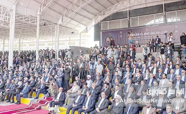 افتتاح-نمایشگاه-نفت،-گاز-و-پالایش-پتروشیمی-تهران-1404-4