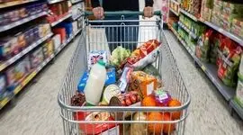 کالاهای اساسی به وفور موجود است؛ مردم به شایعات توجه نکنند