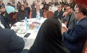 پاداش با ذلت یا شهادت با عزت 