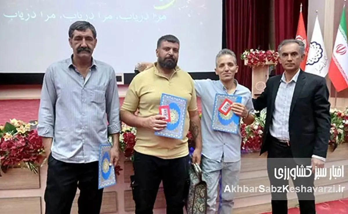 درخشش تلاش در کیمیای سبز رفسنجان؛ تجلیل از کارگران نمونه مجموعه