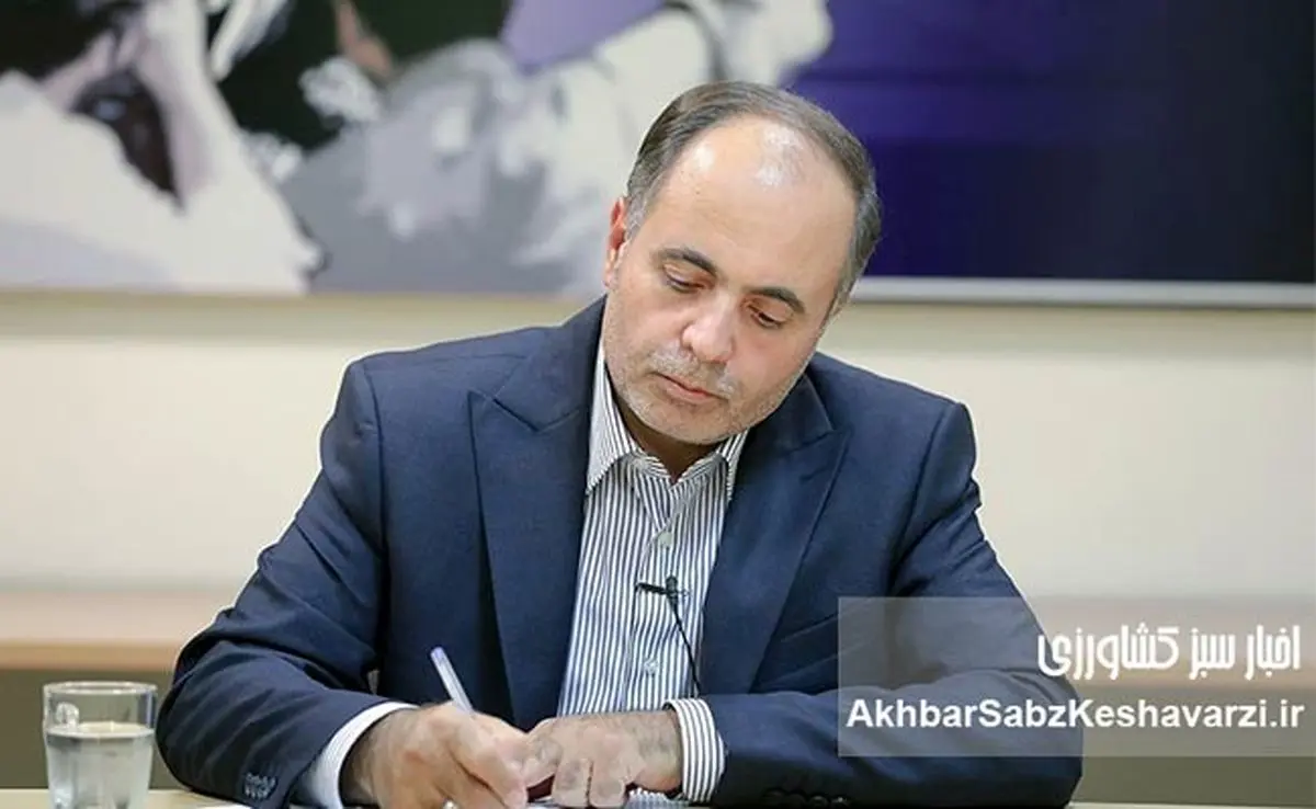 نوری قزلجه: افزایش قیمت کالاهای اساسی طبیعی است، کنترل تورم با کالابرگ ادامه دارد