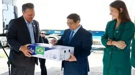 نخست وزیر فام مین چین وزیر کشاورزی برزیل را به حضور پذیرفت