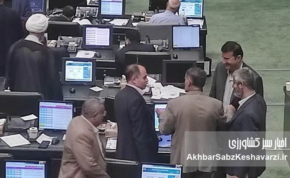 تقدیر از نمایندگان امضاکننده استیضاح وزیر جهاد کشاورزی