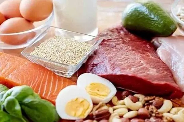 علایم کمبود پروتئین در بدن چیست؟


