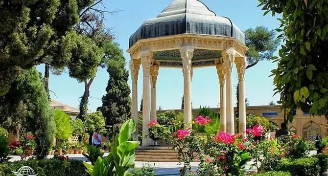 شیراز: شهر شعر، ادب و تاریخ