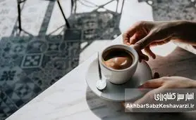 نوشیدن قهوه در هوای گرم؛ با احتیاط لذت ببرید