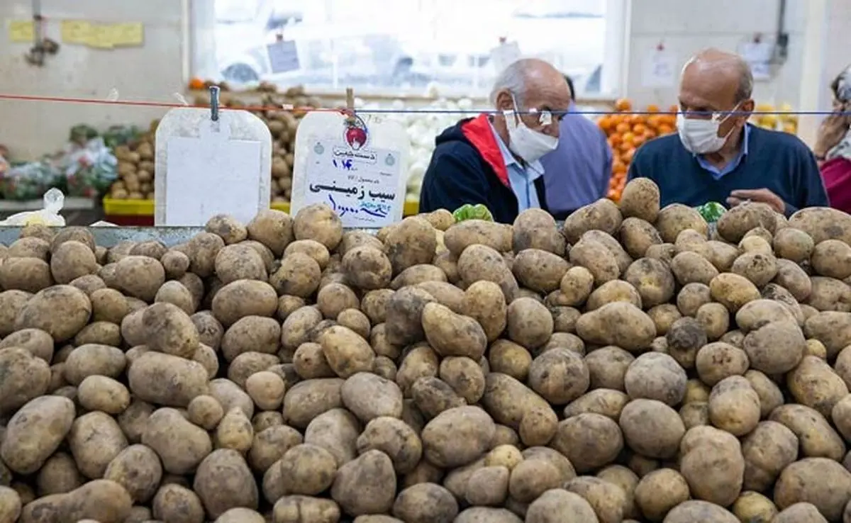 سیب‌زمینی‌های پاکستانی و ترکیه‌ای در بازار تهران!

