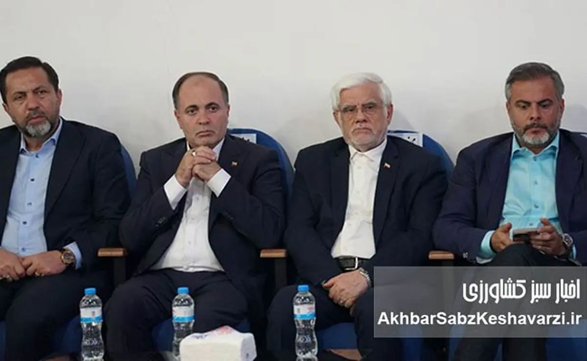 نفوذ چهره‌های غیرمسئول در تصمیم‌سازی‌های کلان+عکس