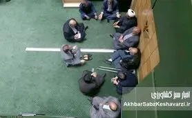 انتظار از فرزندان در خانه ملت