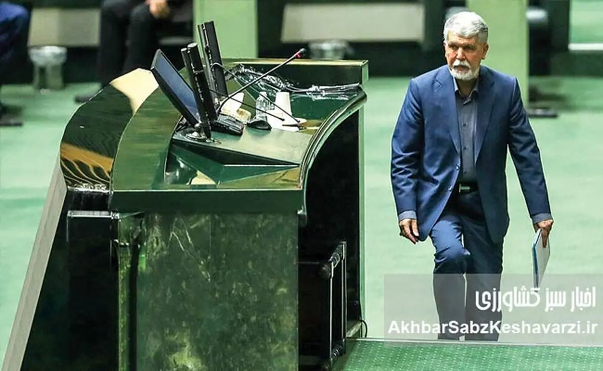 کارت زرد به وزیر ارشاد: پایان کار یا شروع یک بازی جدید؟
