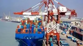 انتقال کالاهای اساسی بندر شهید رجایی به محل امن