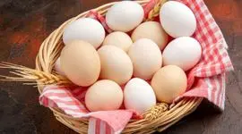 کاهش تولید و نوسان قیمت تخم مرغ ؛ بازار در لبه پرتگاه