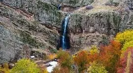 آبشاری جادویی بیخ گوش تهران

