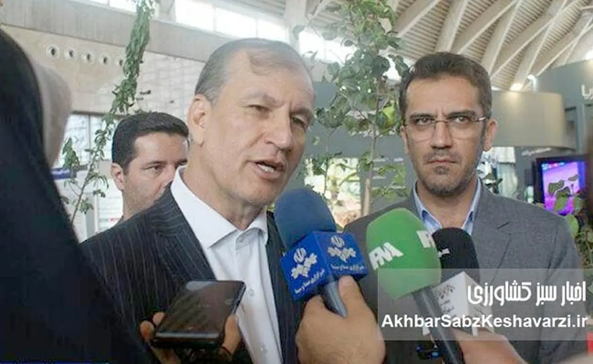 معاون امور باغبانی: آیفارم؛ بستری برای معرفی تکنولوژی‌های جدید و تقویت صادرات